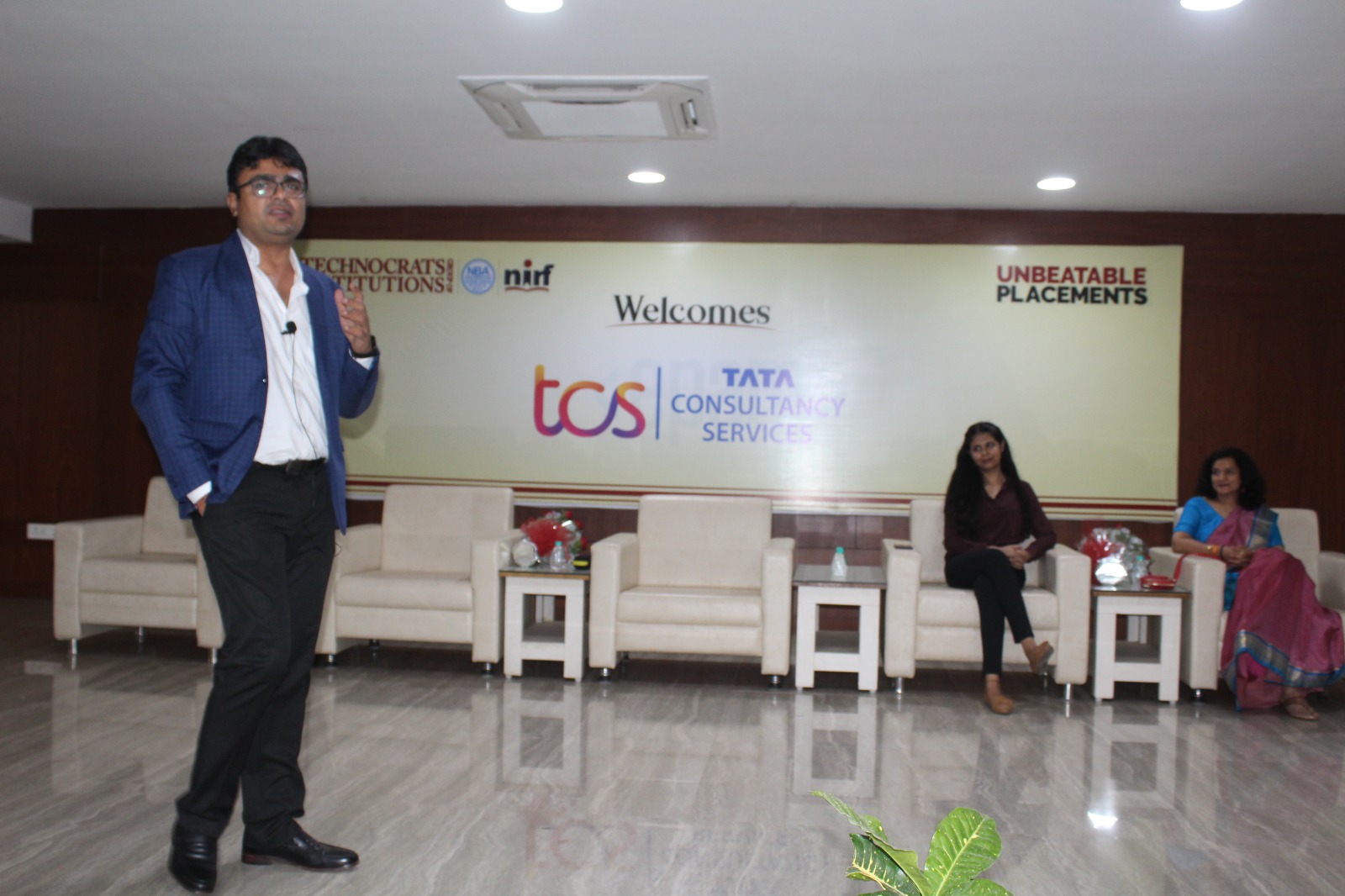 TCS